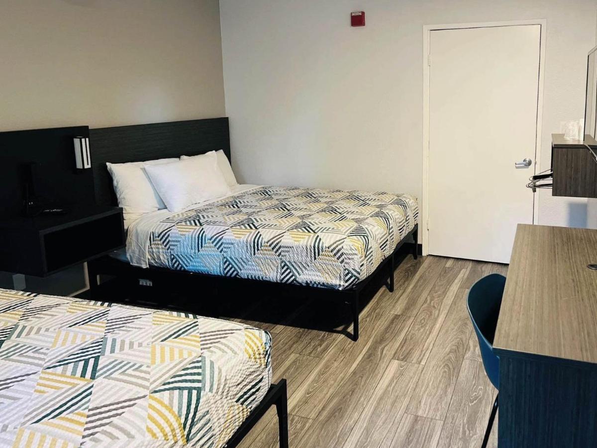 Motel 6-Marina, Ca - Monterey Eksteriør billede